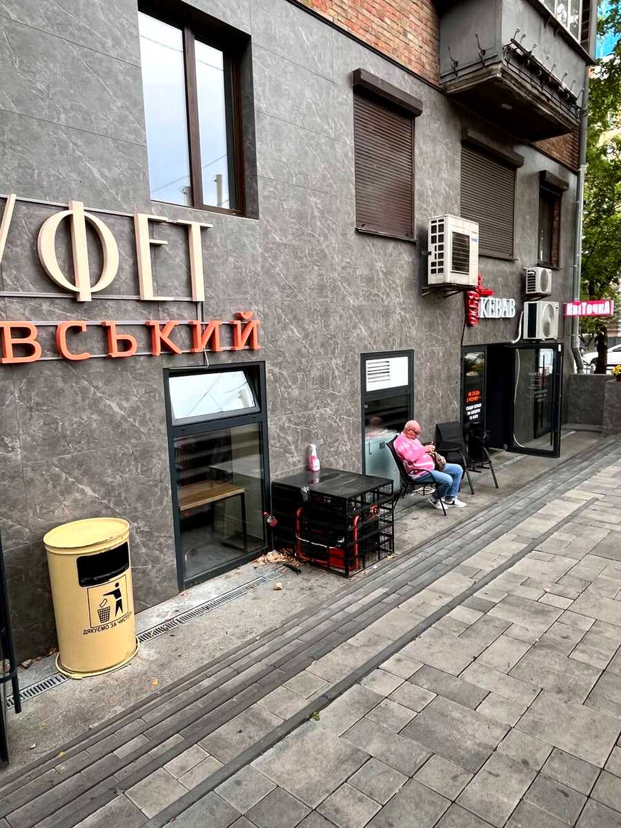 1876568727906109