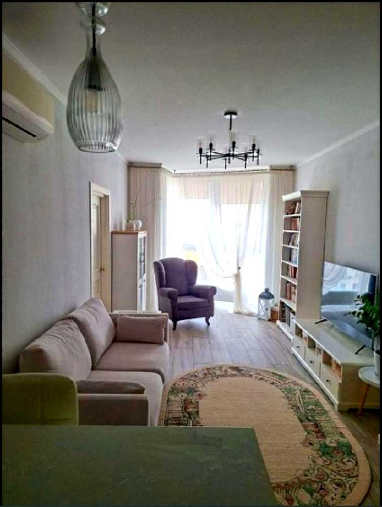 1876569609244327