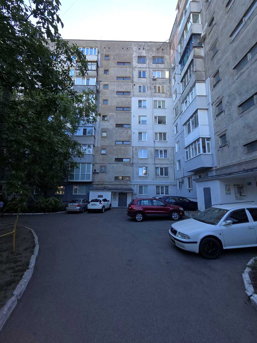 1876570041469297