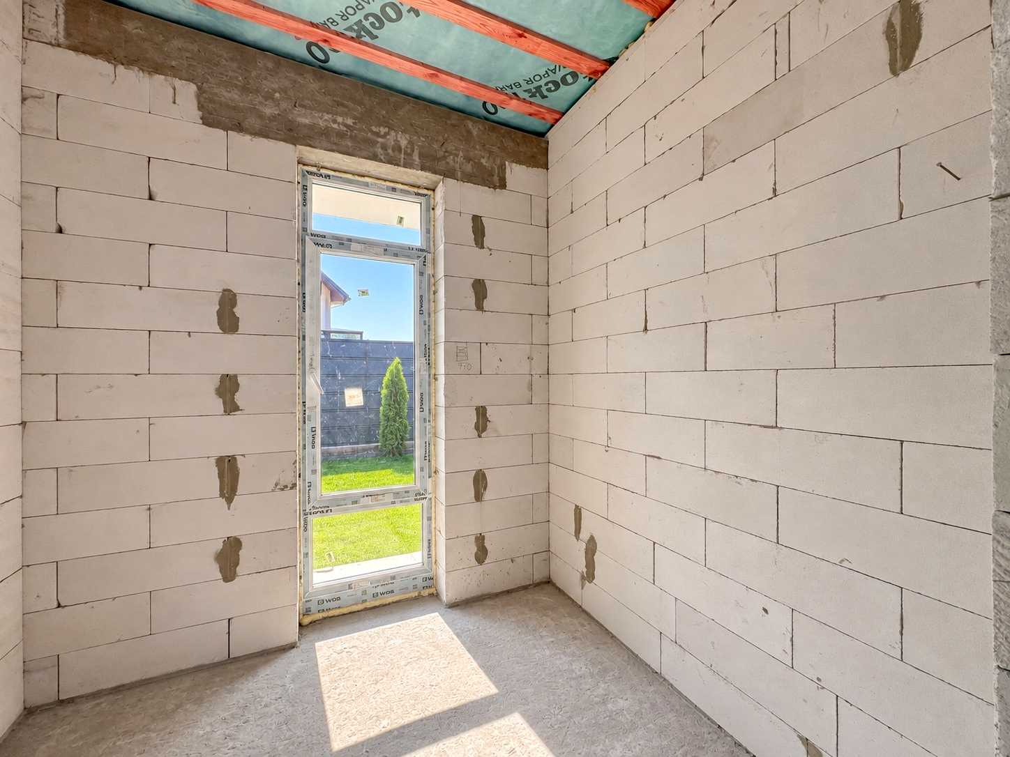 1876570732697148