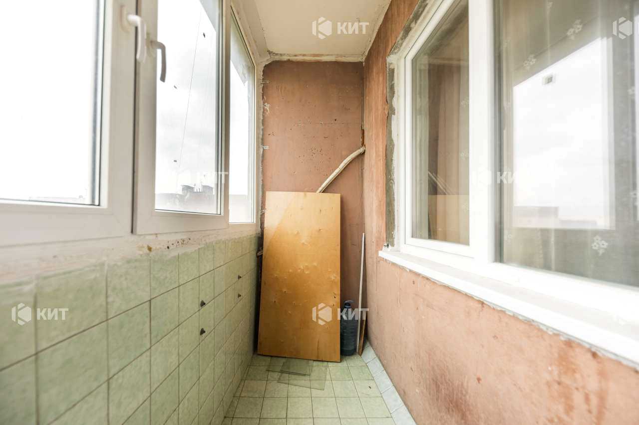 1876571687689799