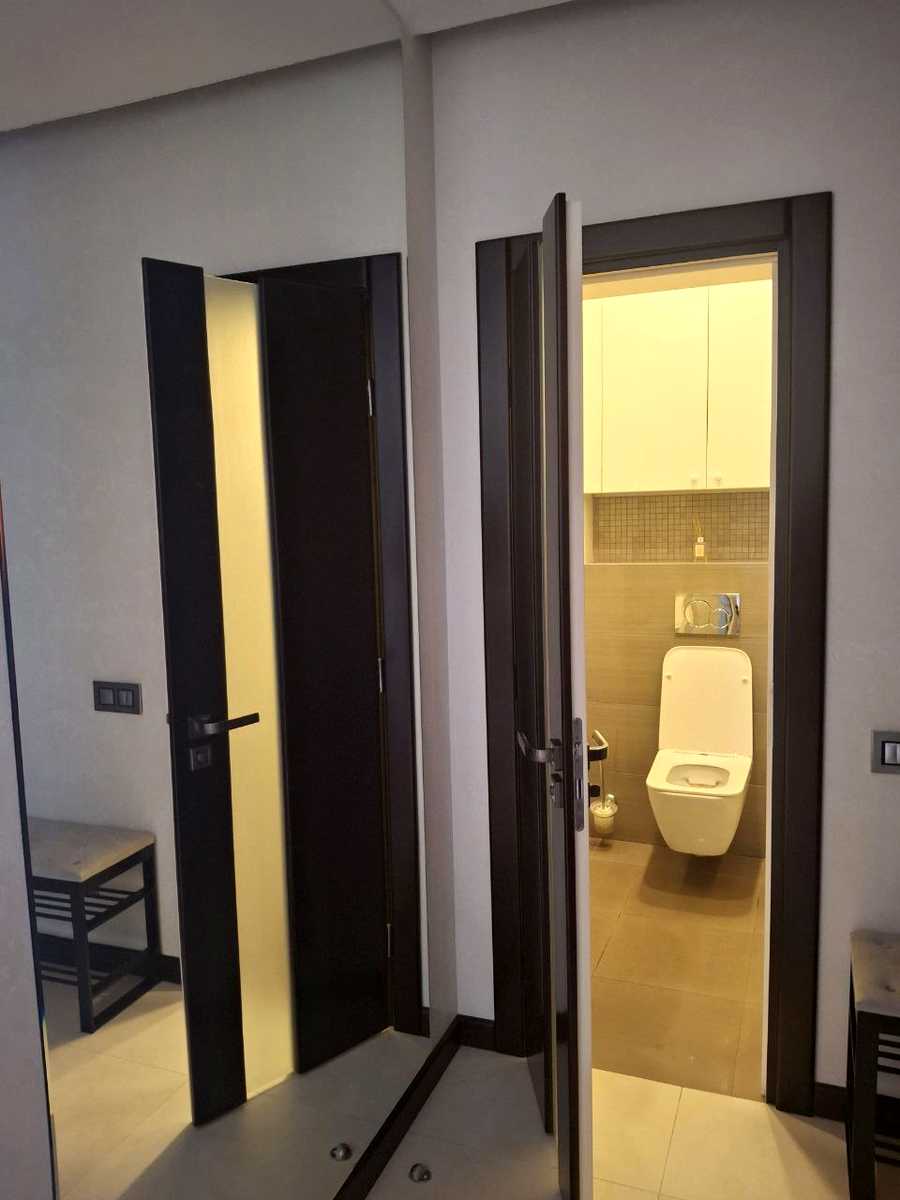 1876571716007381