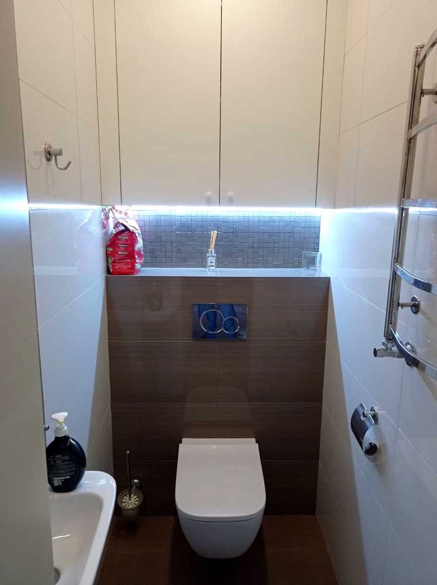 1876571731832877