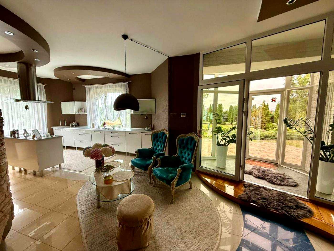 1876571746483883