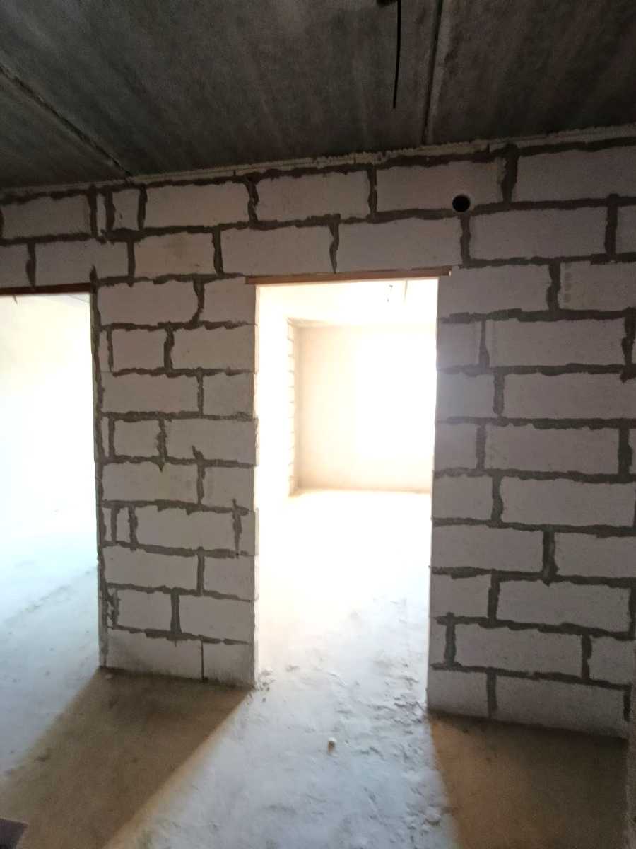 1876572187748670
