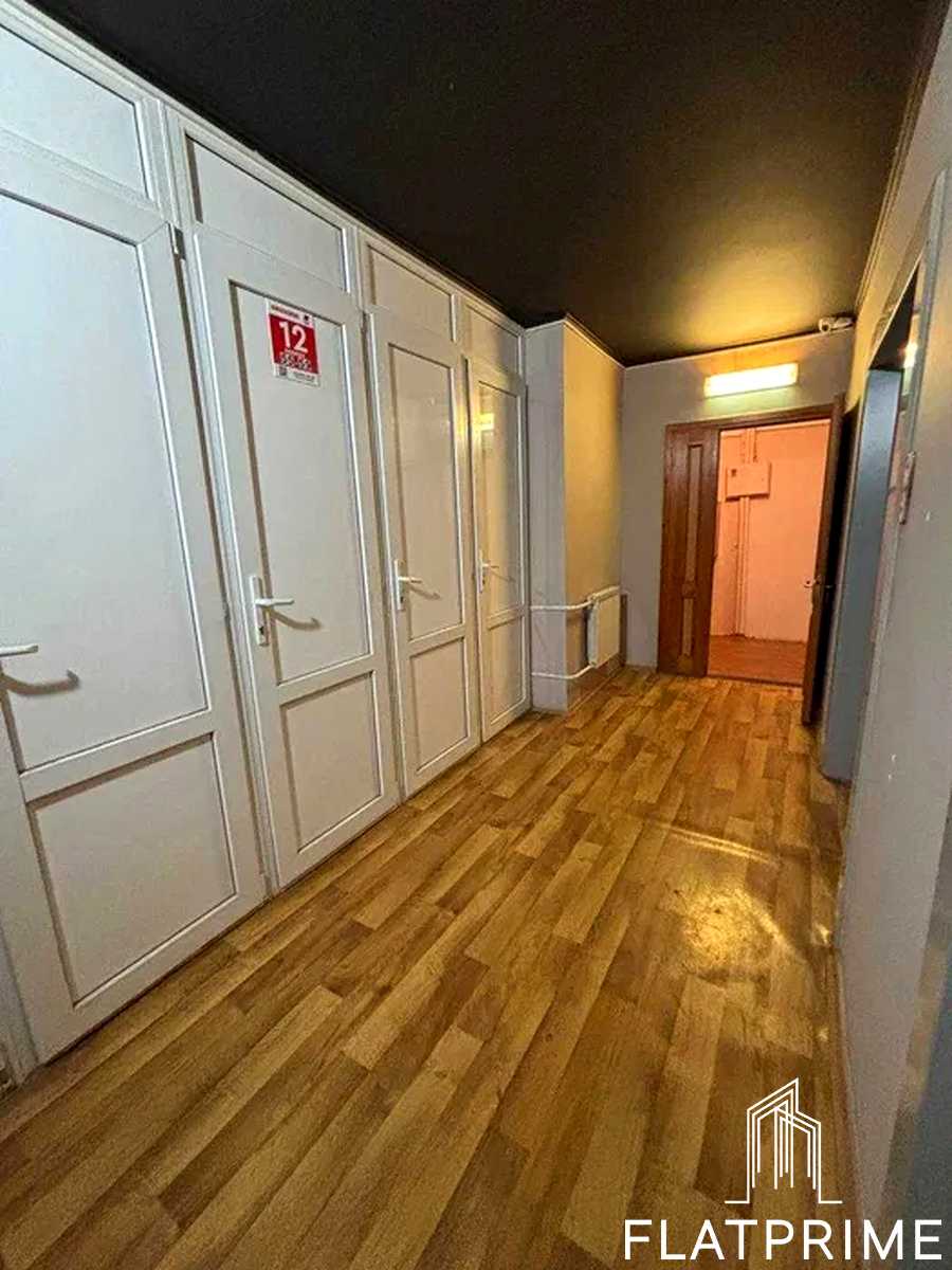 1876574305764088