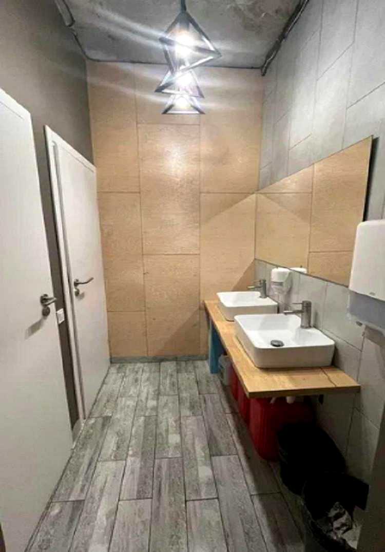 1876574714330354