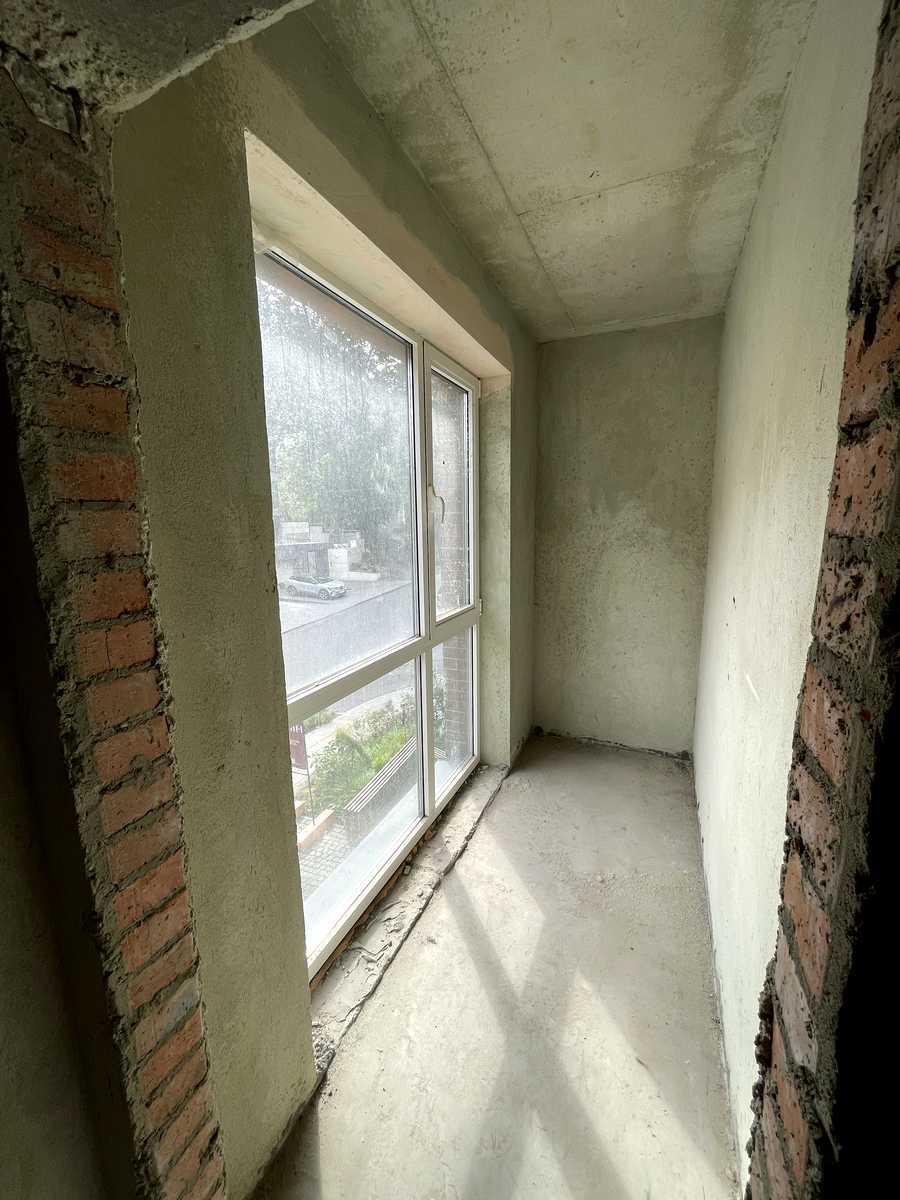 1876575215905712