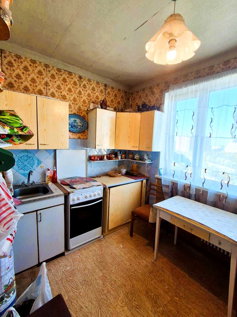 1876575254397985