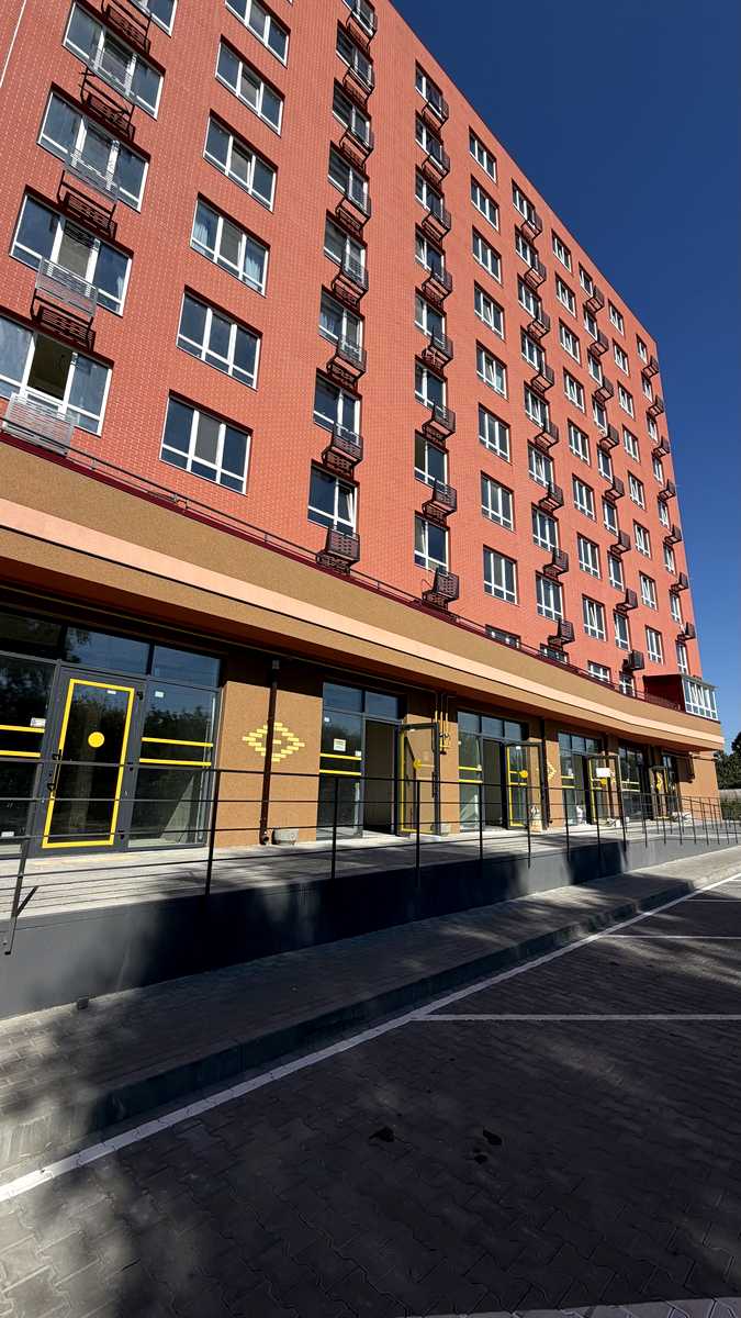 1876575432853333