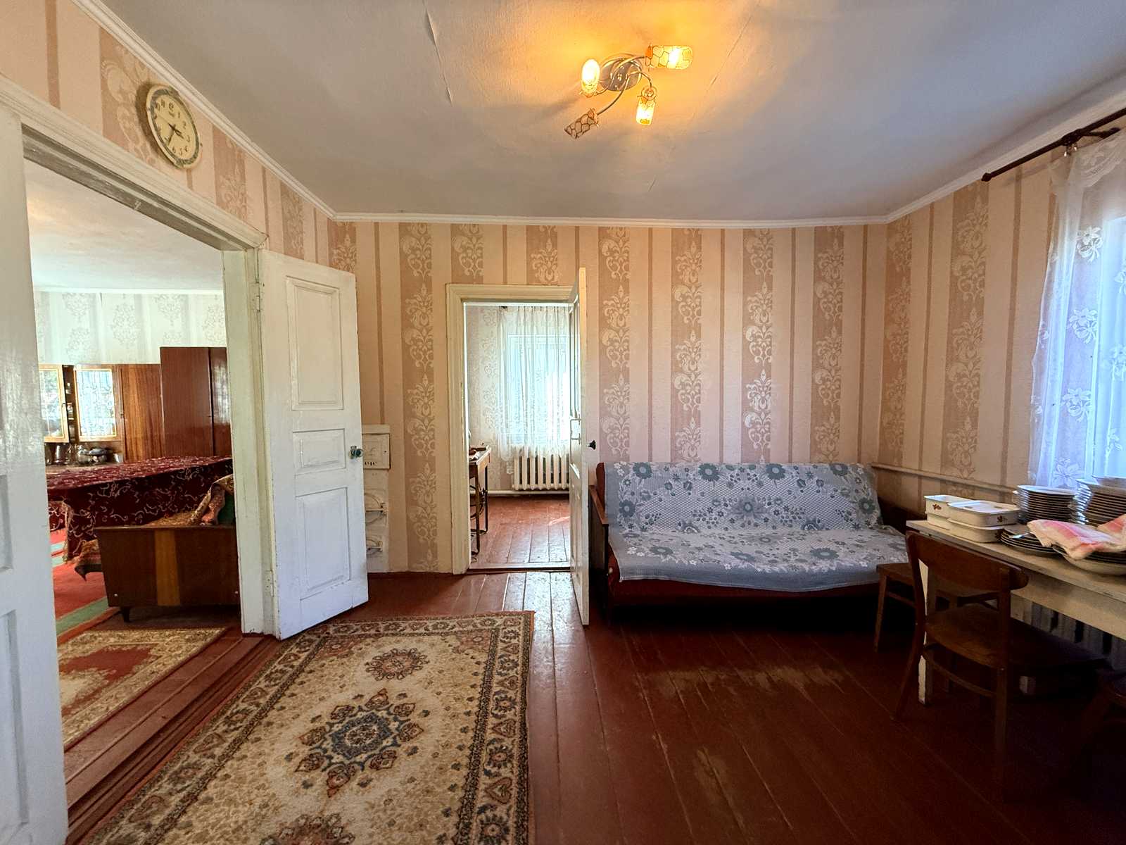 1876575828561902