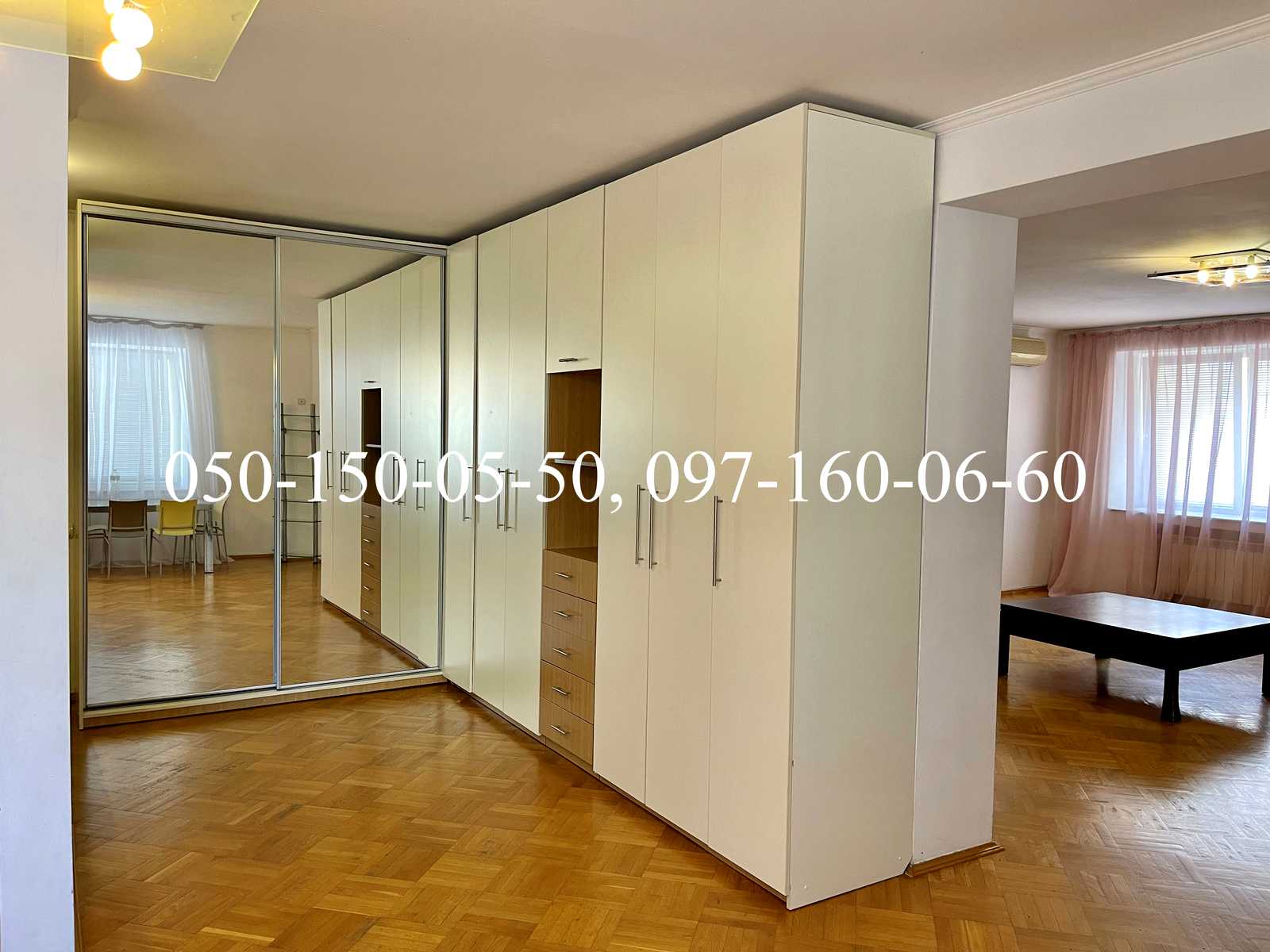 1876576321150104