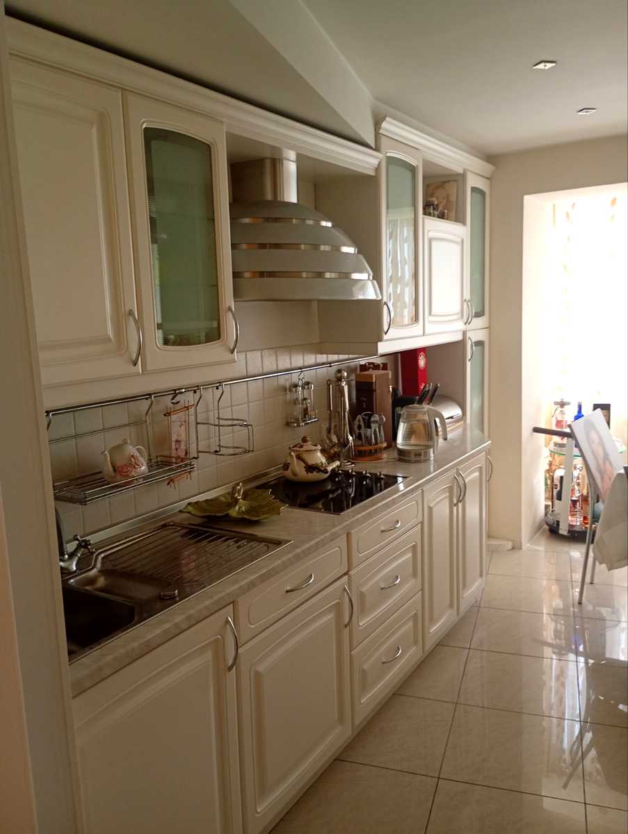 1876577418625207