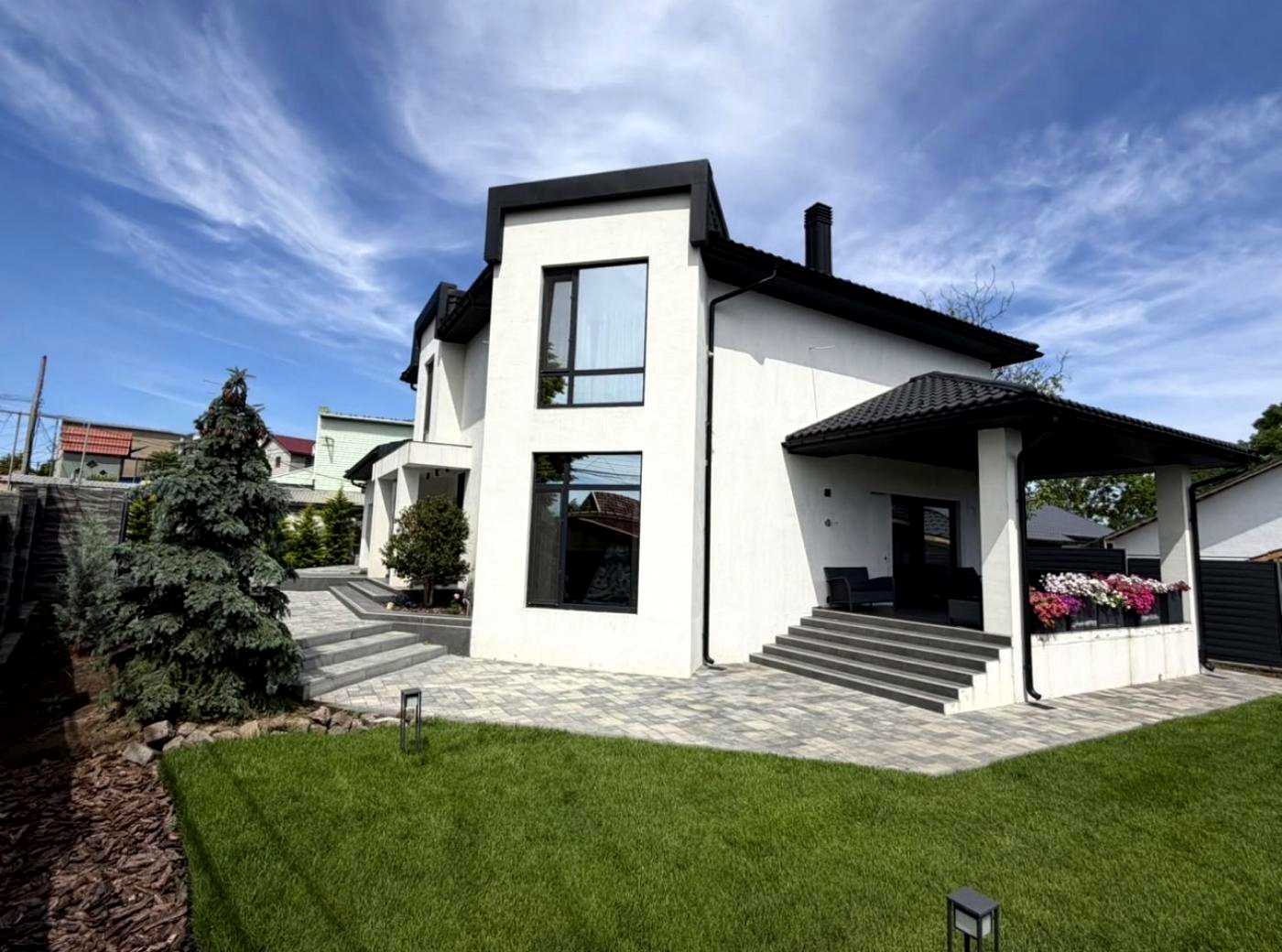Дом по адресу Курортный 2-й пер. (площадь 270 м²) Дом по адресу Курортный 2-й пер. (площадь 270 м²) - Atlanta.ua