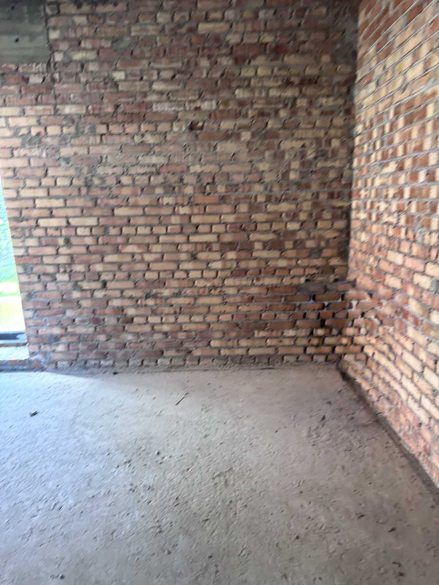 1876578629974943
