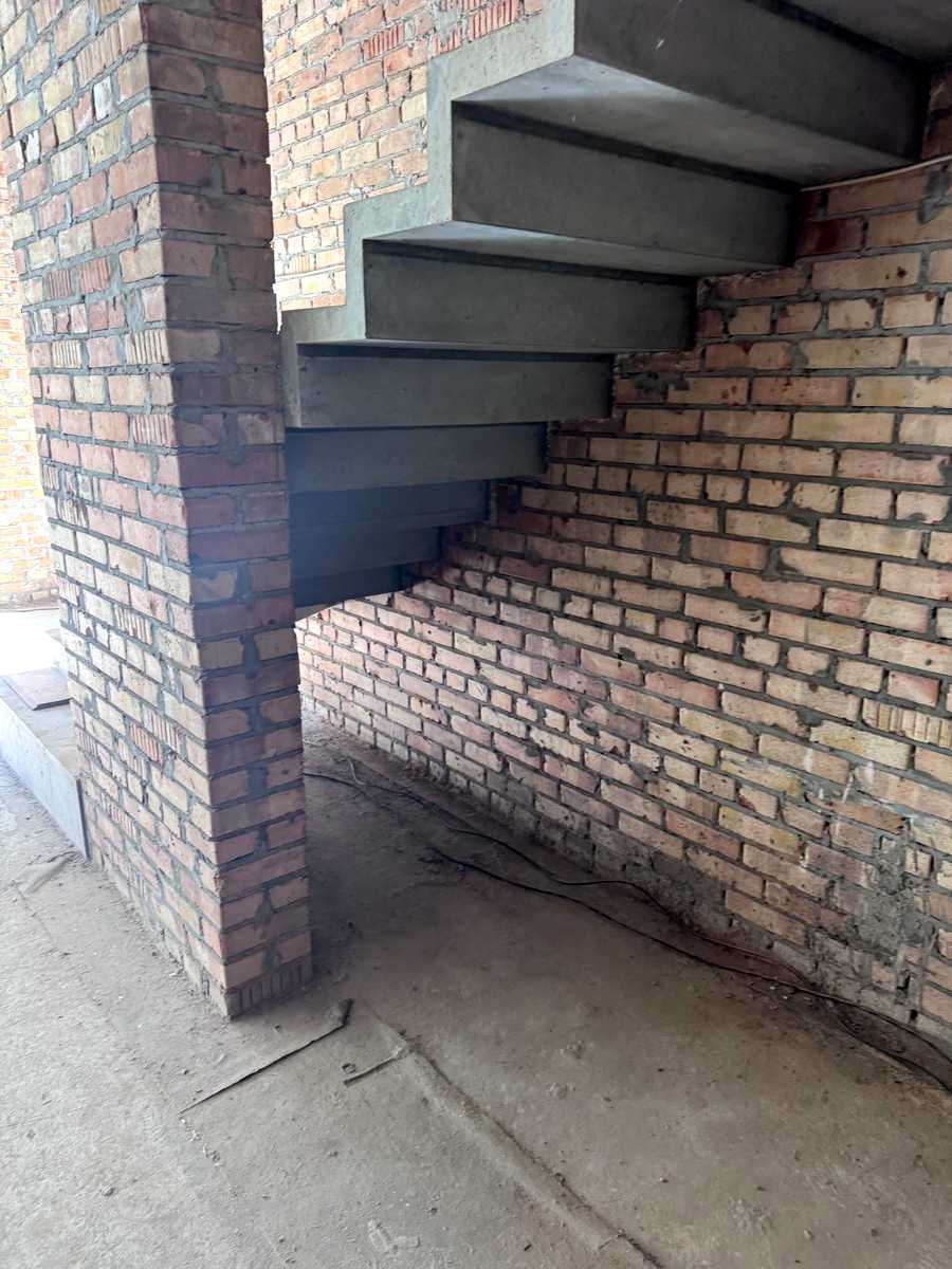1876578640710233