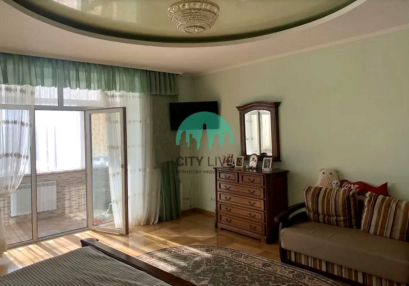 1876578940026387