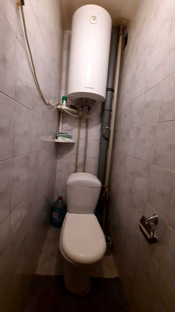 1876579104632818