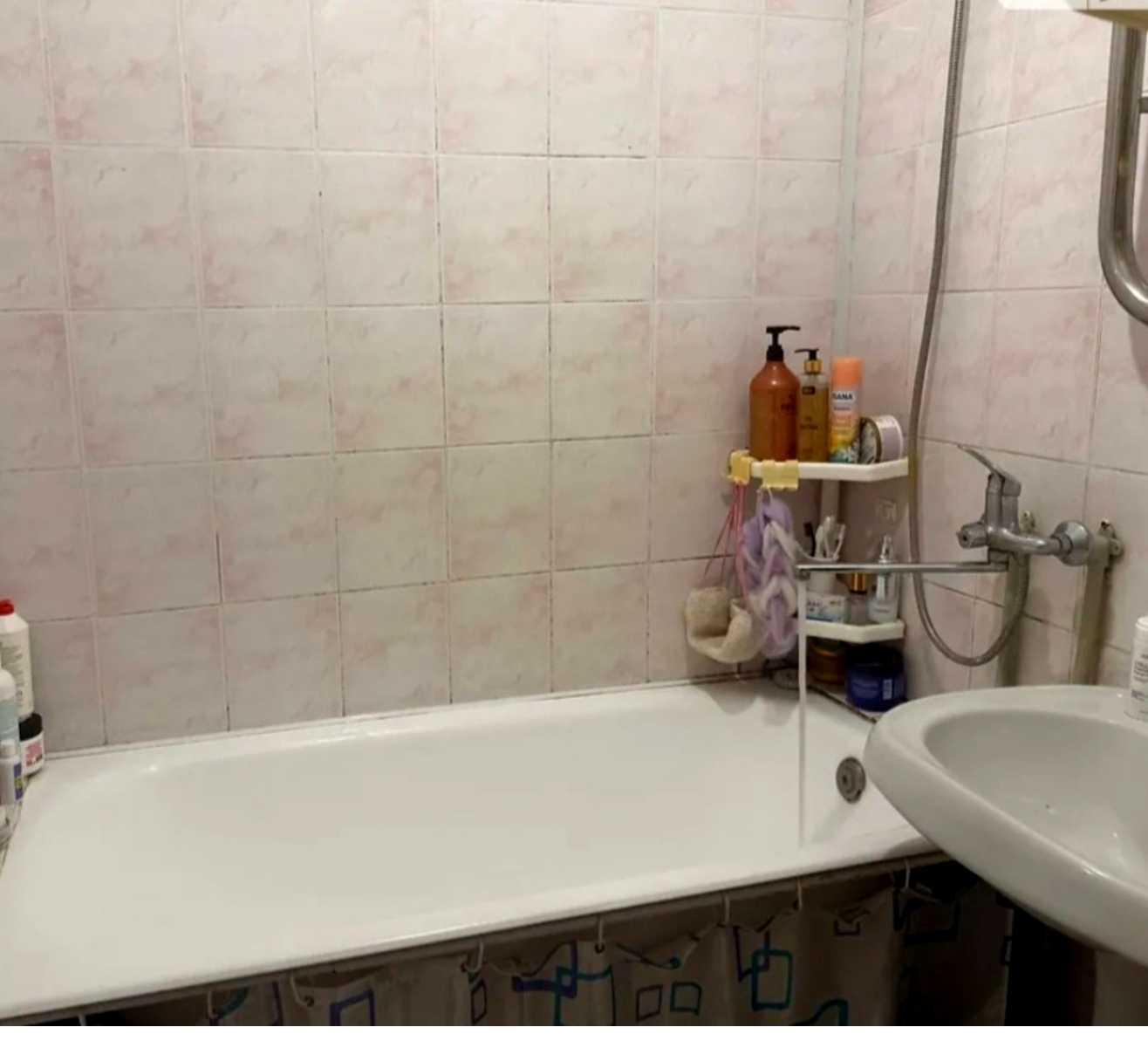 1876580226754193