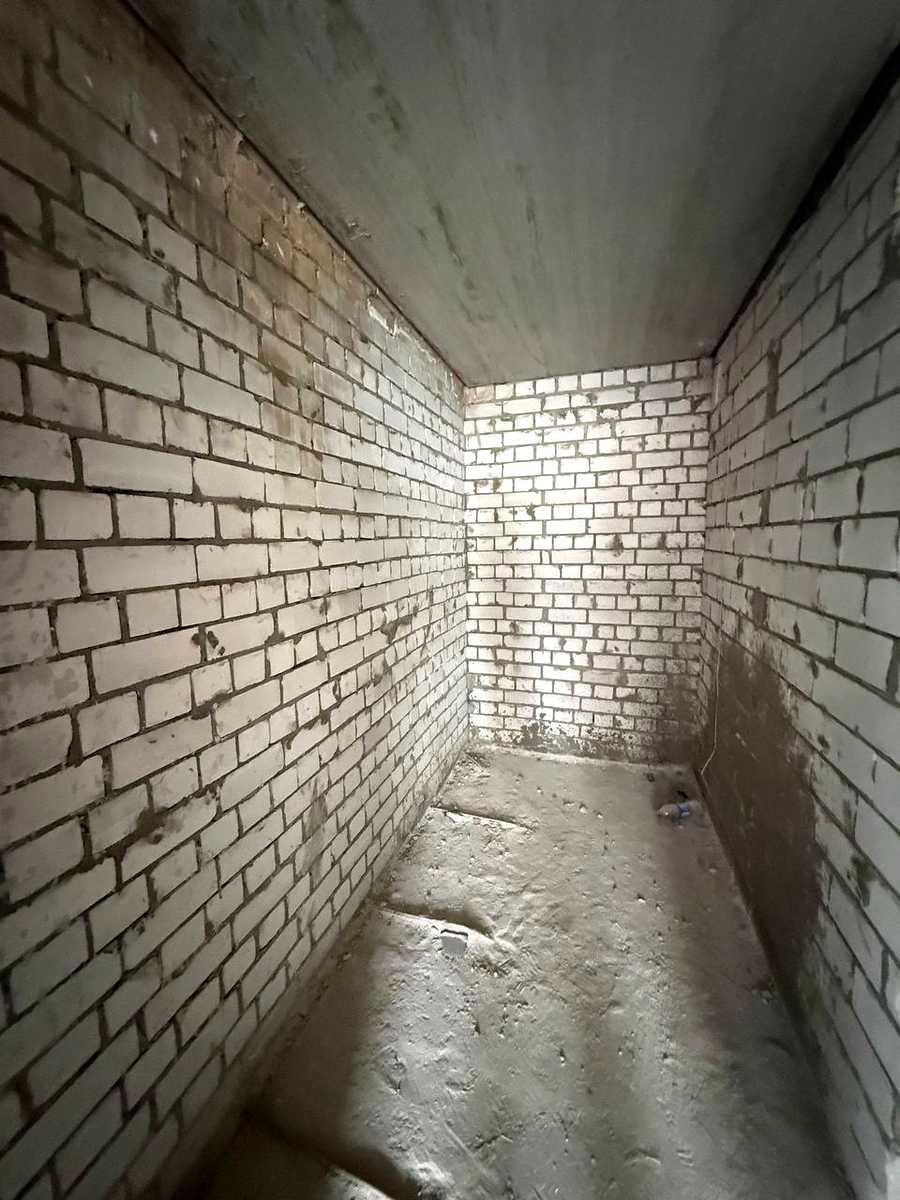 1876581043281929