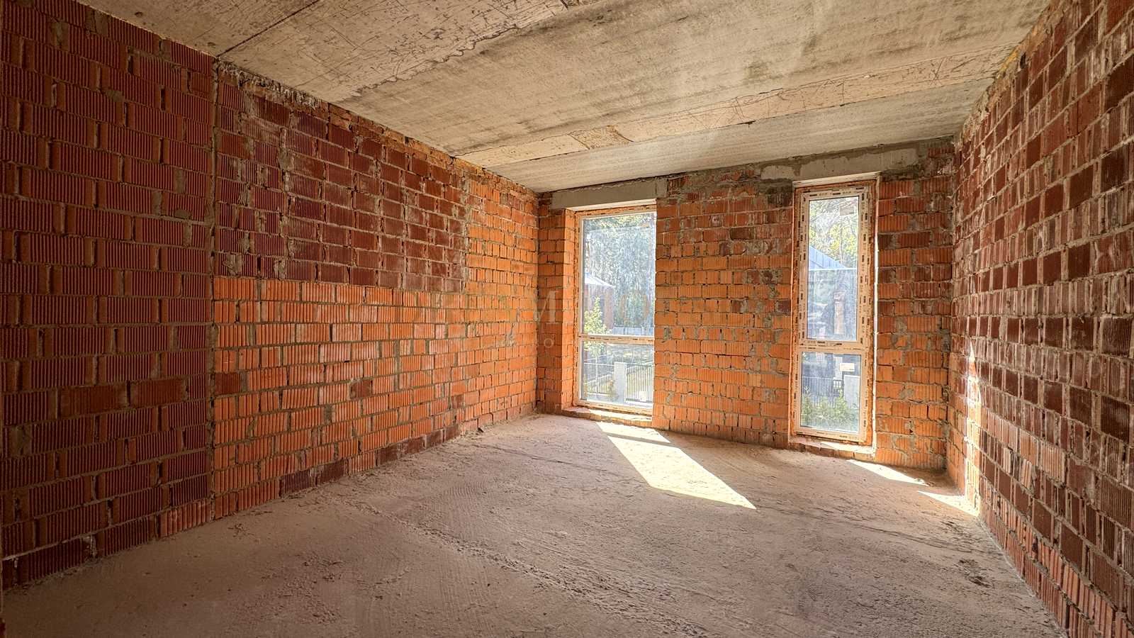 1876581673313221