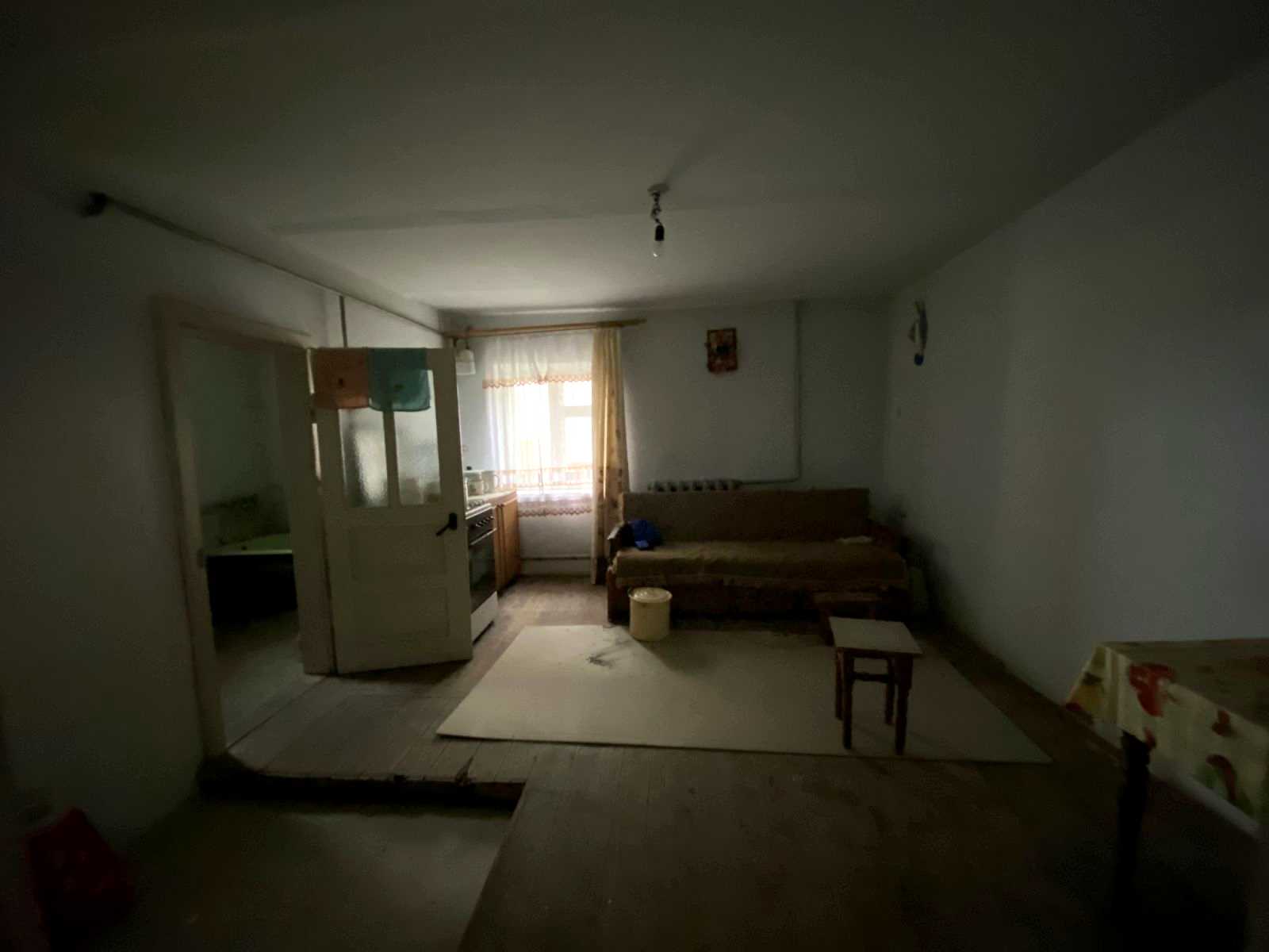 1876582308715279