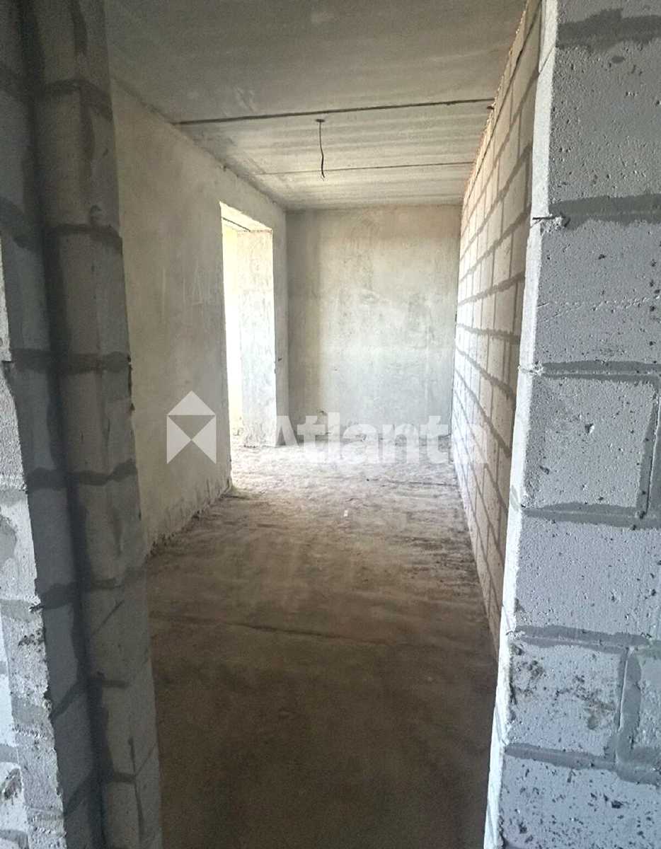 1876582974943051