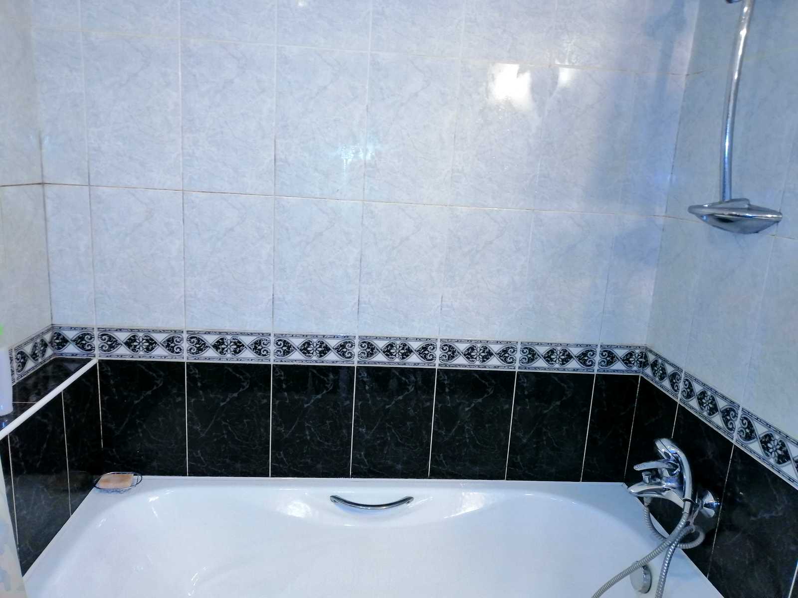 1876584413579645