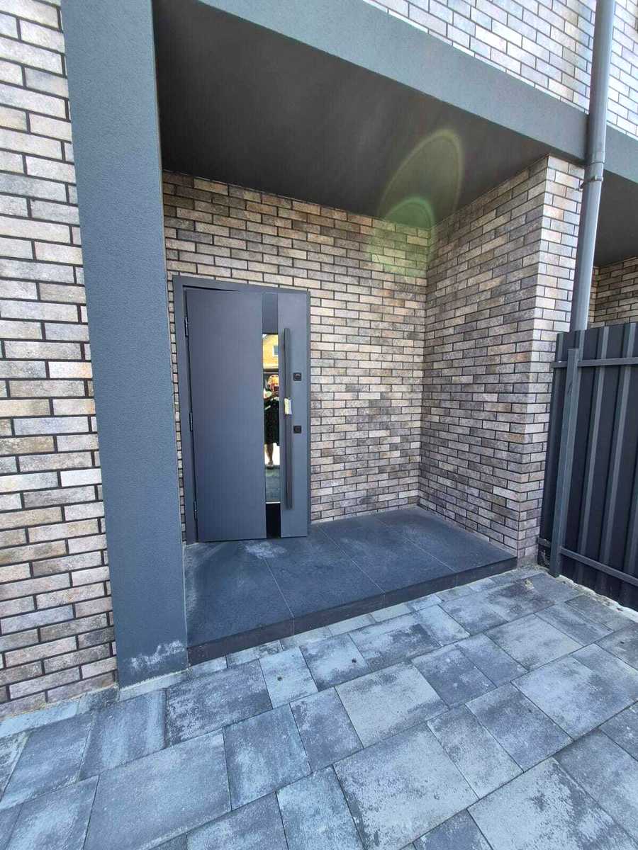 1876589454501286