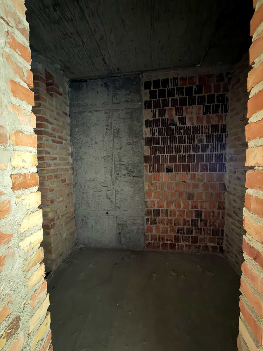 1876590717339949