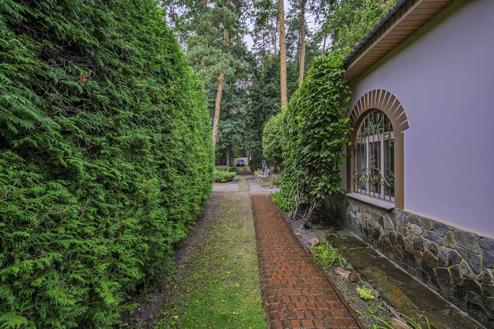 1876592699902815