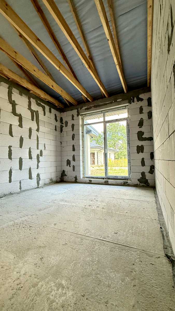 1876593741836231