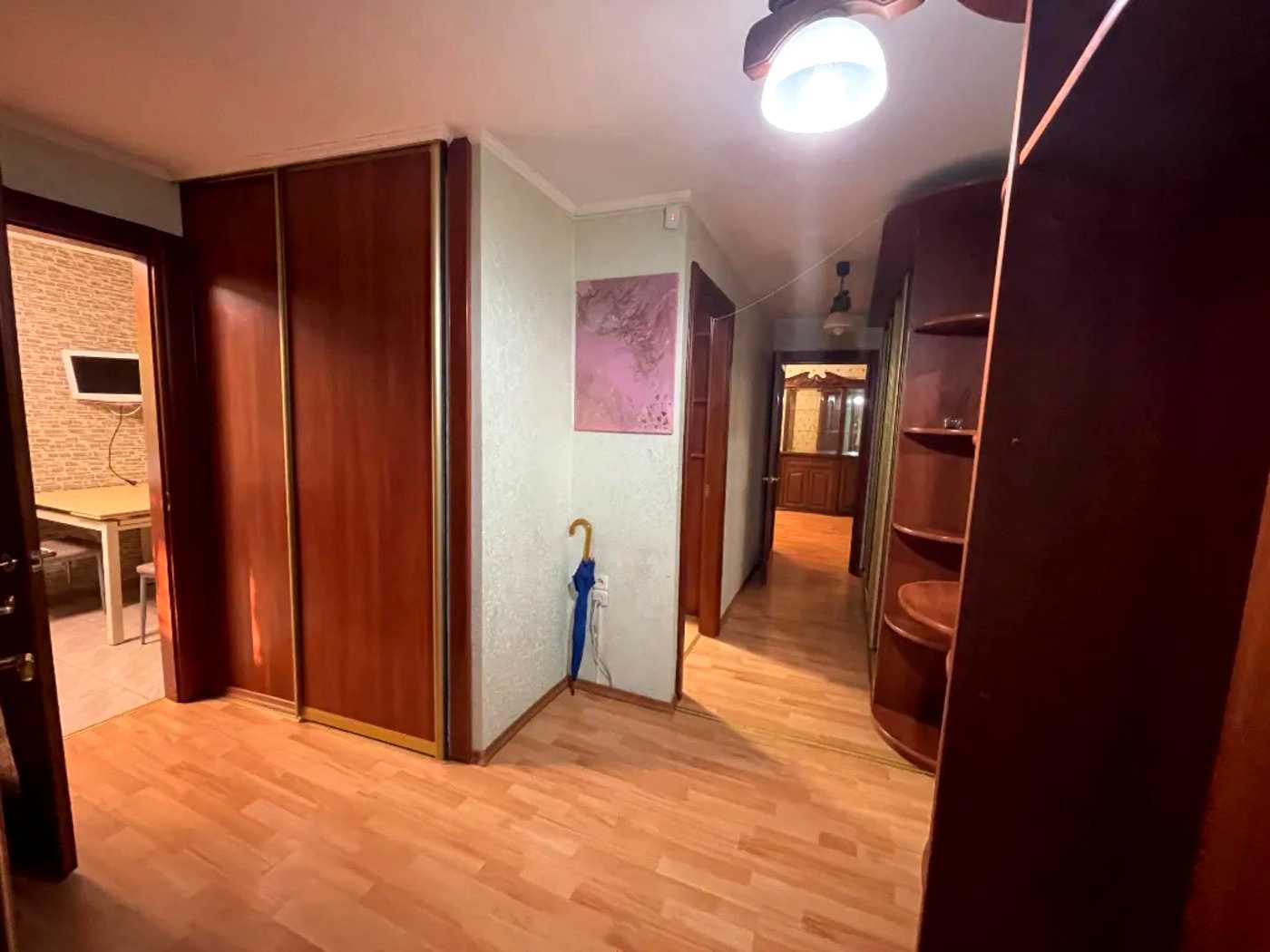 1876595429318257