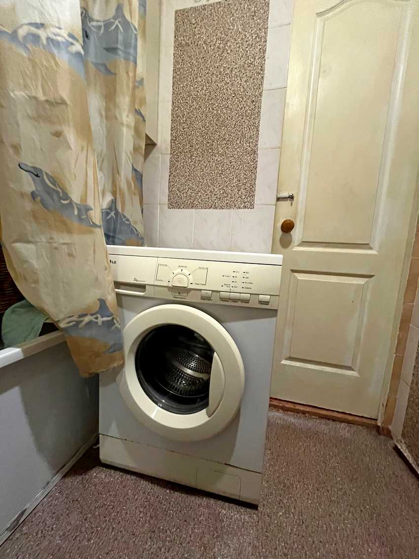 1876597513266741