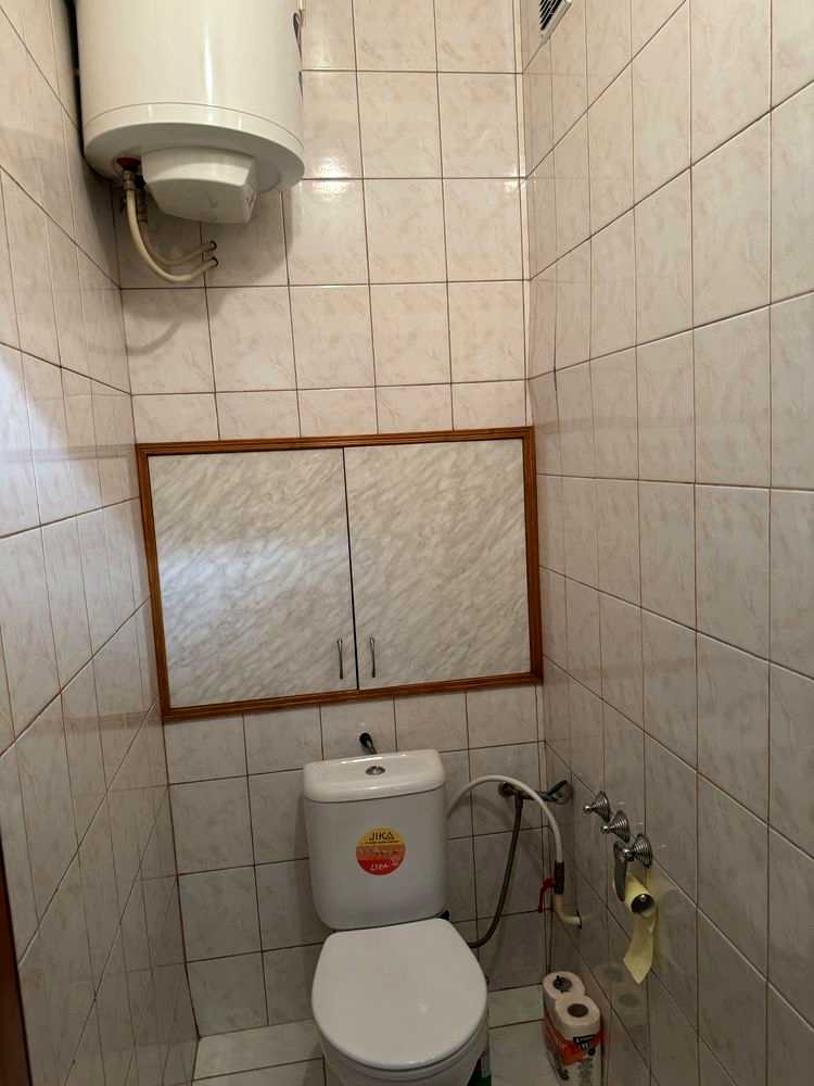 1876599536146825