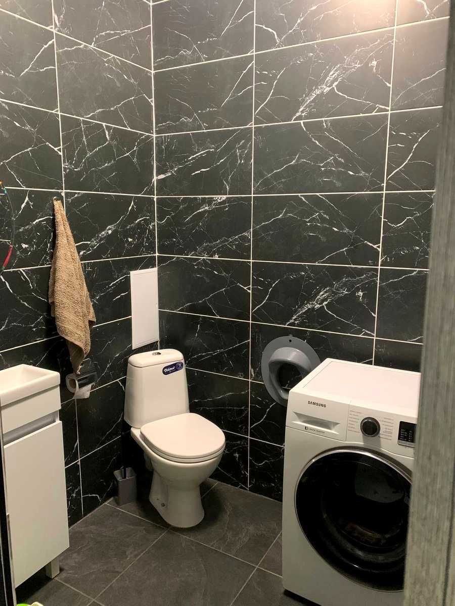 1876599650761279