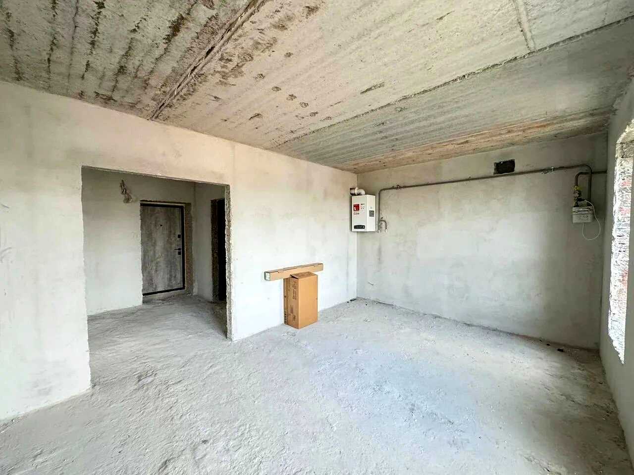 1876601780935685
