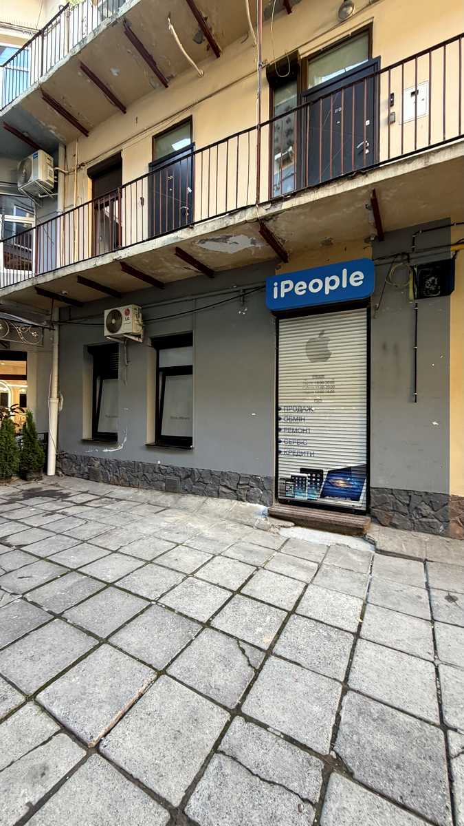 1876607965876745