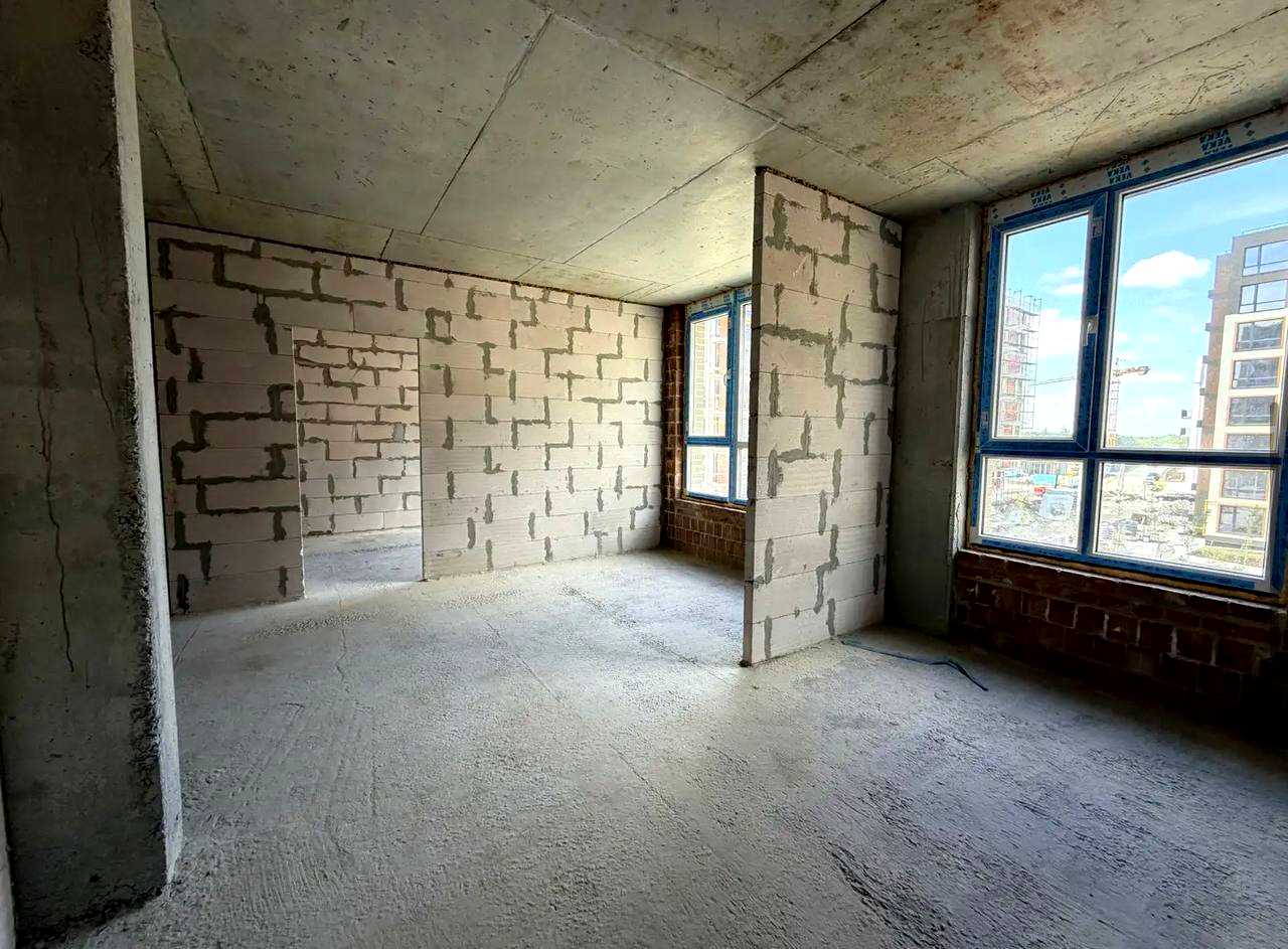 1876608608088243