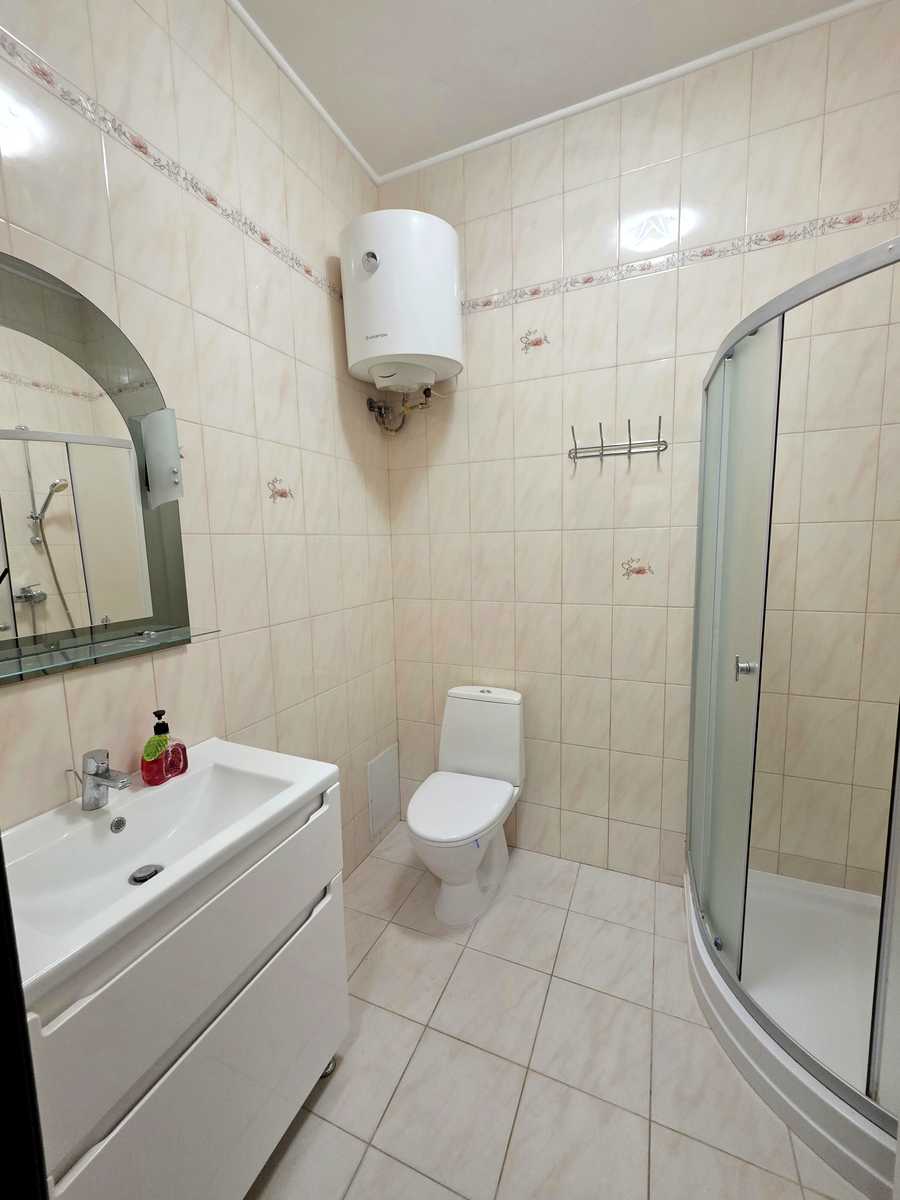 1876609943070145