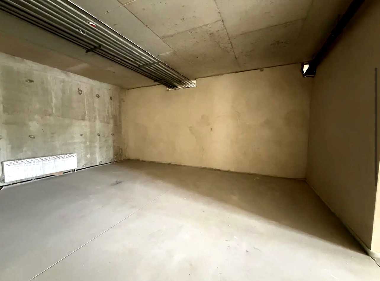 1876610855476358