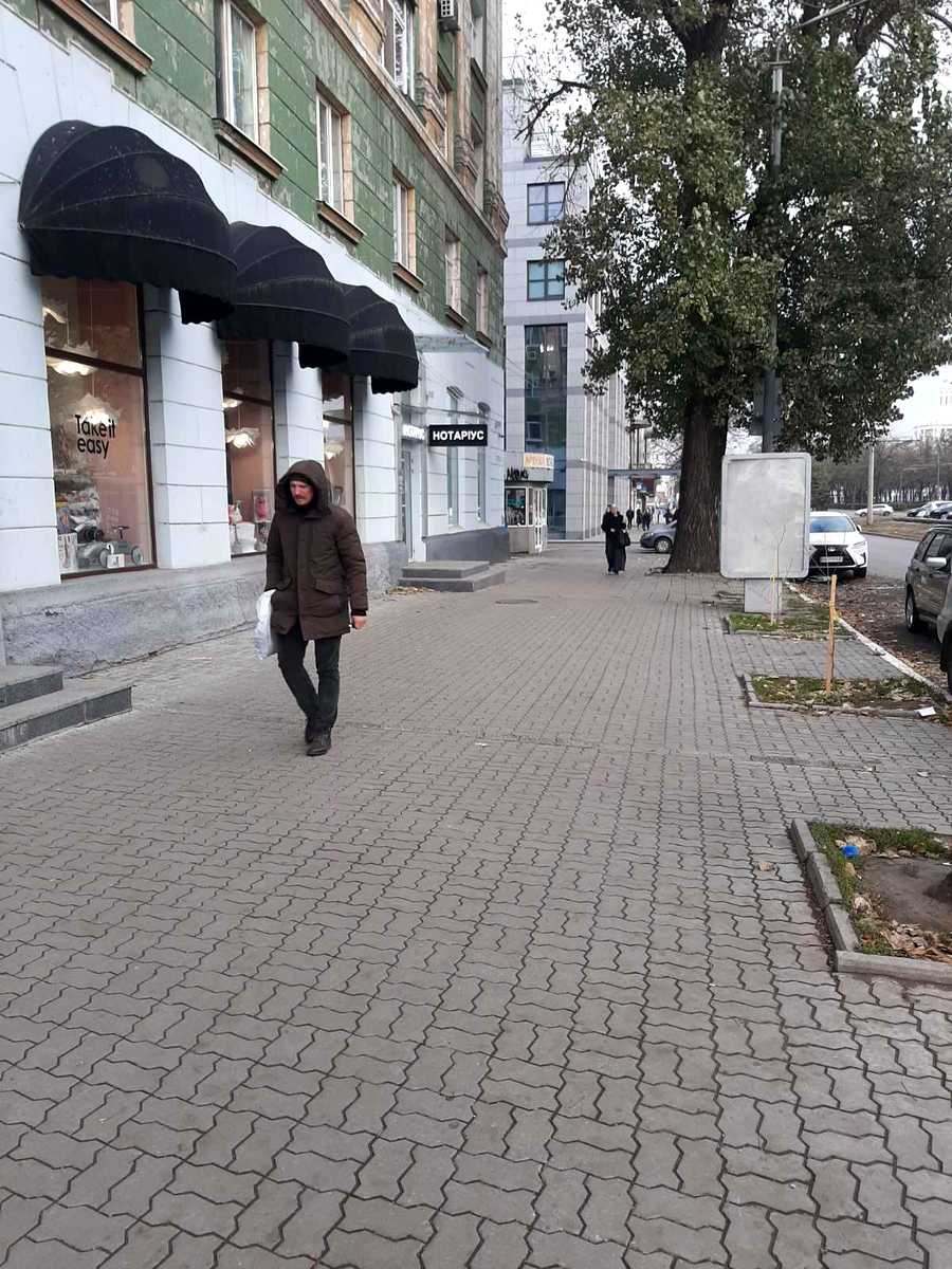 1876613616097371