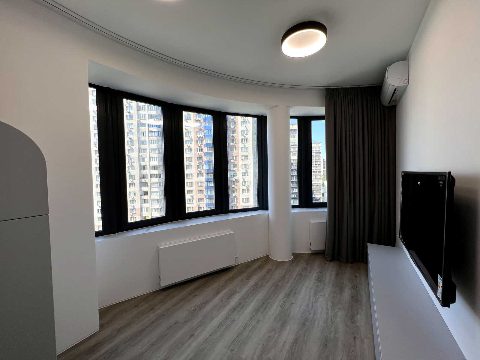 1876647495875065