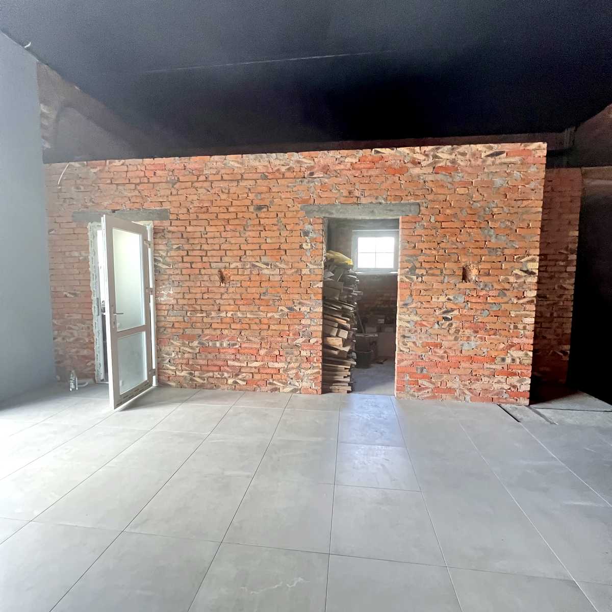 1876650260874545