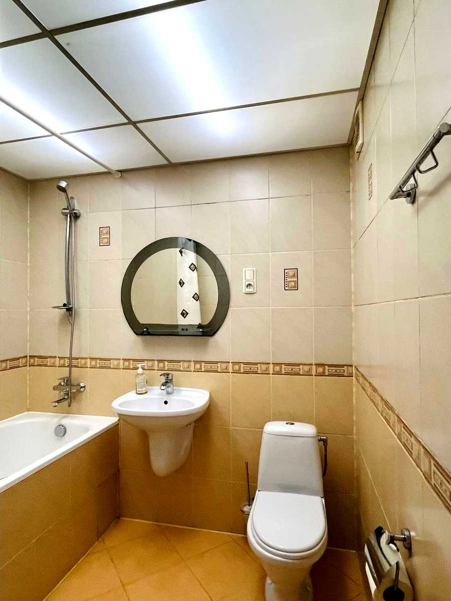 1876651917283924