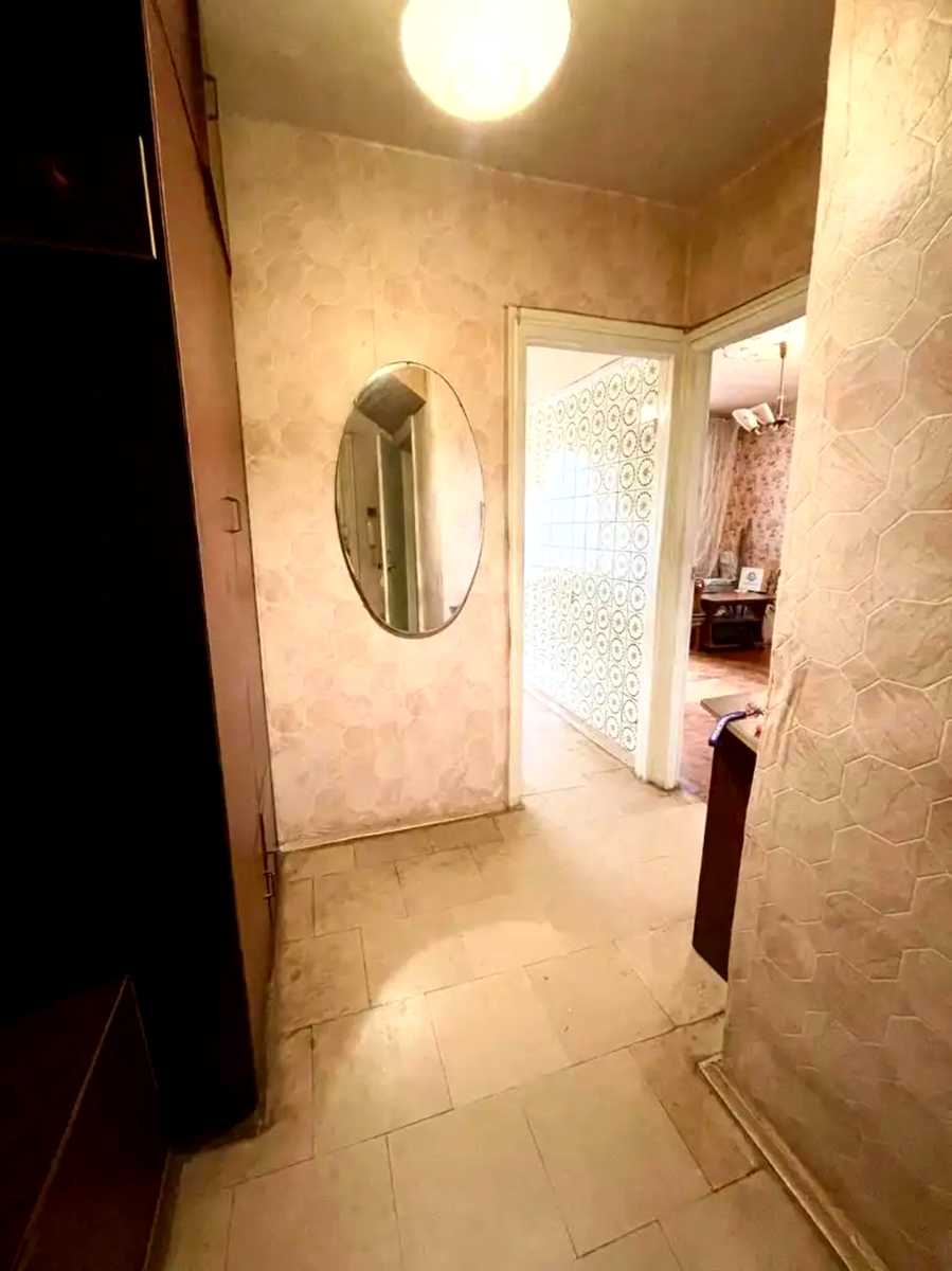 1876652071854929
