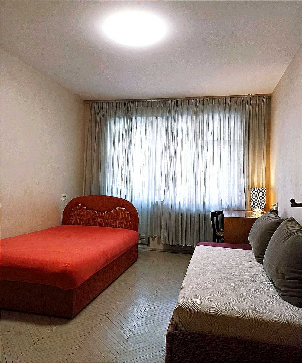 1876652257187773