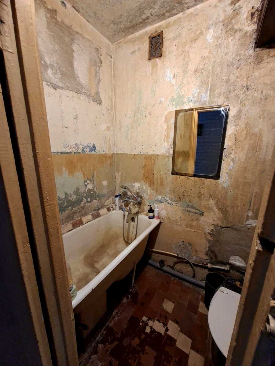 1876652922565494