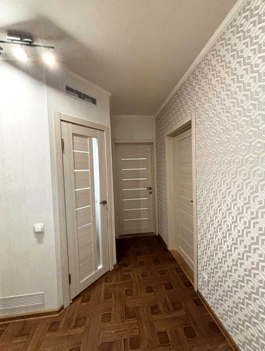 1876657571977299