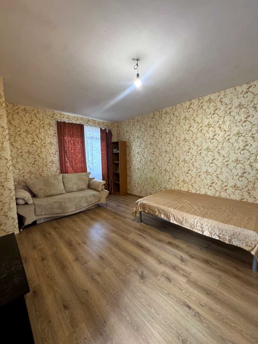 1876657958594709